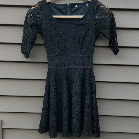Aqua black lace zip up dress - Picture 14 of 16